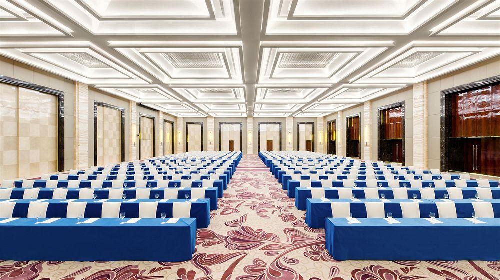 Sheraton Changchun Jingyuetan Hotel Exteriér fotografie