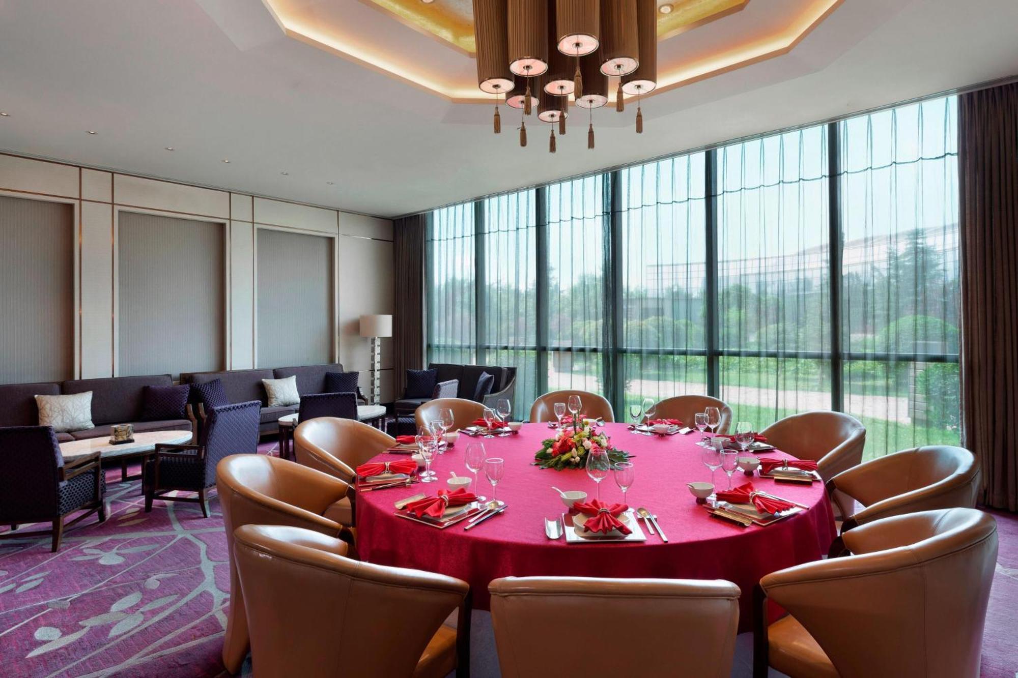 Sheraton Changchun Jingyuetan Hotel Exteriér fotografie