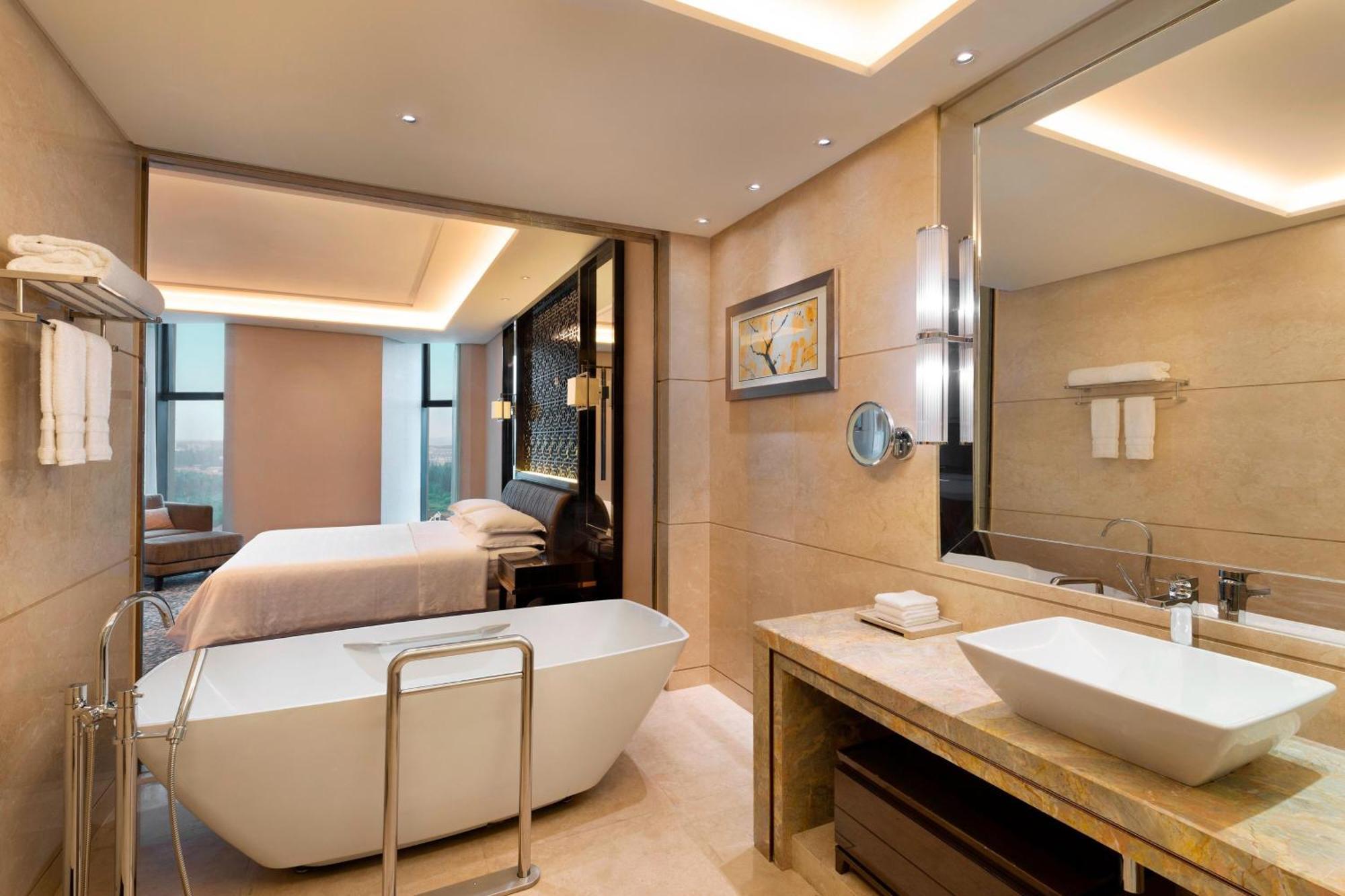 Sheraton Changchun Jingyuetan Hotel Exteriér fotografie