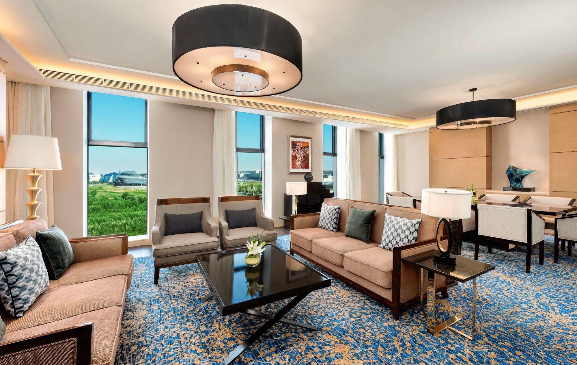 Sheraton Changchun Jingyuetan Hotel Exteriér fotografie